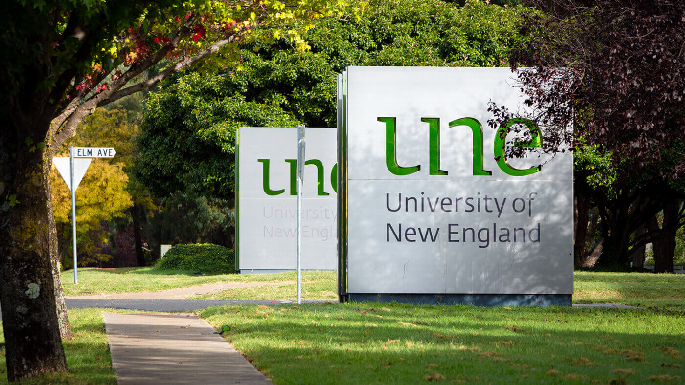   University of New England